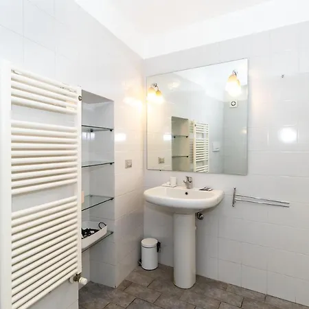 Apartment Central&lovely Savoia Loft