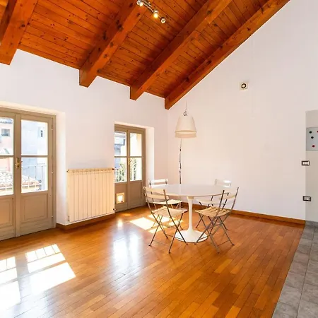 Central&lovely Savoia Loft *